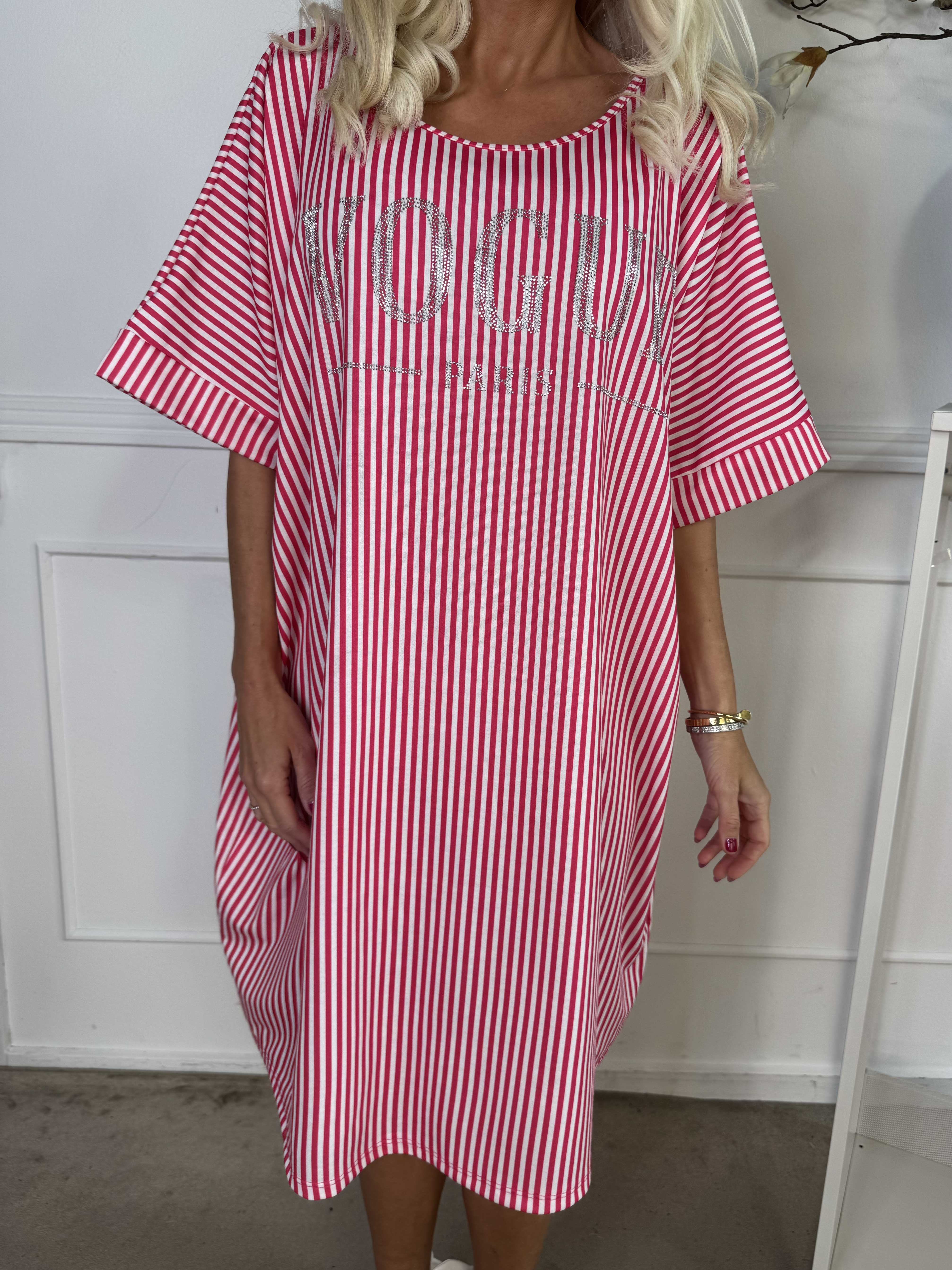 Mintu Stripe Dress - Blød stribet kjole i bomuld med similisten